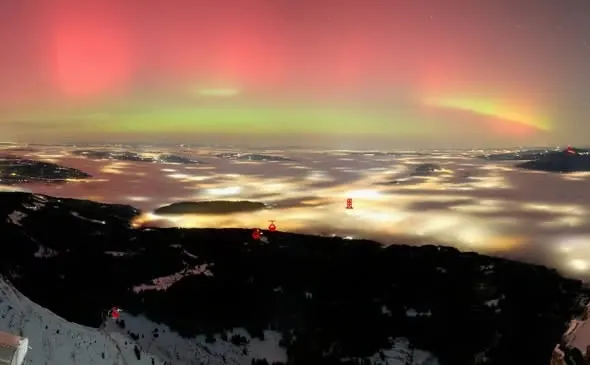 Kuzey ışıkları İsviçre semalarını aydınlattı