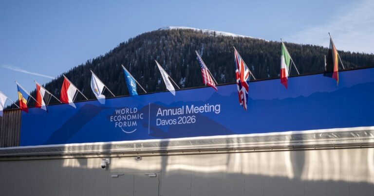 67 kuruluş WEF’i reddetti: “Otoriter güç kalesi”