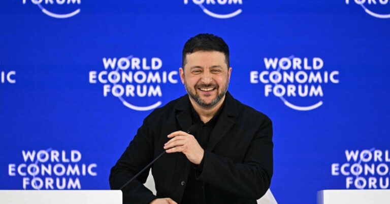 Zelensky Davos’ta konuştu, Trump ile görüşme yaptı
