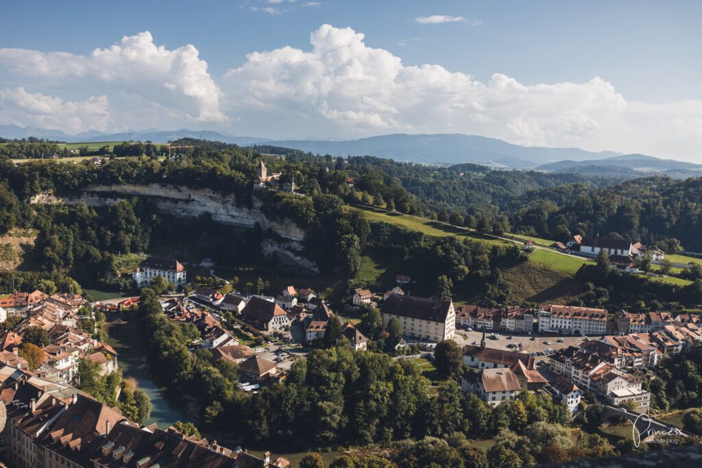 Fransızca konuşulan İsviçre’den Almanca belediyelere göç