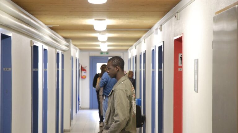 İsviçre’de iltica başvuruları 2025’te azaldı, düşüşün sürmesi bekleniyor