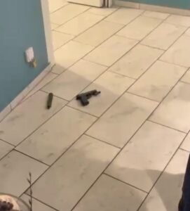 Zürih’teki Rojava eylemi sonrası bir katılımcı silahla tehdit edildi