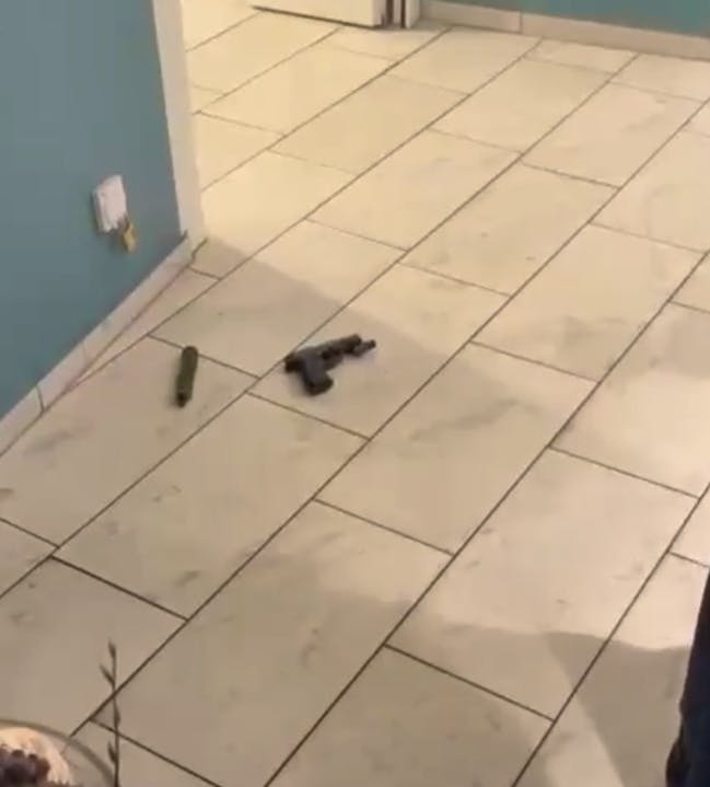 Zürih’teki Rojava eylemi sonrası bir katılımcı silahla tehdit edildi