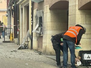 Delémont’ta PostFinance’e ait ATM patlatıldı