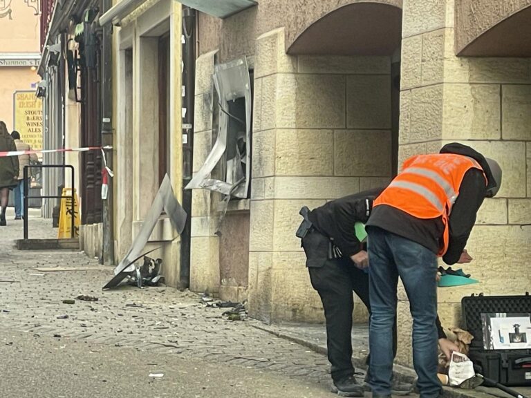 Delémont’ta PostFinance’e ait ATM patlatıldı