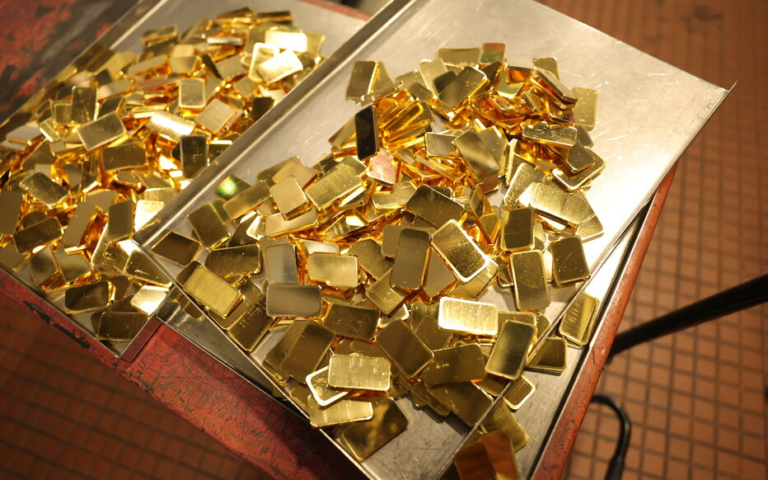 Tether yöneticisi açıkladı: 140 ton altın İsviçre’de eski bir nükleer sığınakta tutuluyor