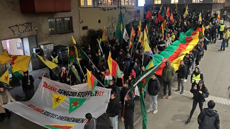 Zürih’te Rojava ile dayanışma yürüyüşü düzenlendi