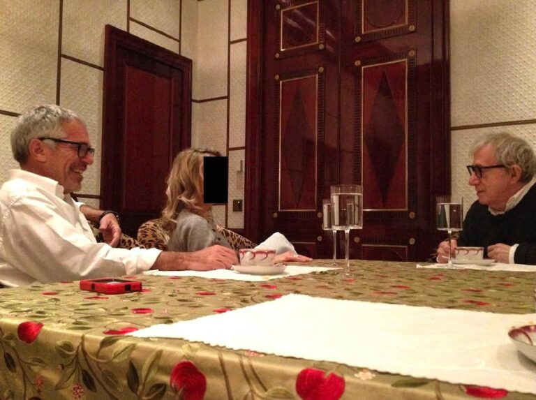 Epstein, Woody Allen’a İsviçre lüks markasından 31 iç çamaşırı aldı