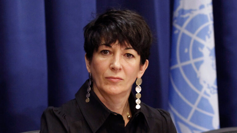 UBS, Ghislaine Maxwell’in hesaplarını yıllarca yönettiği ortaya çıktı