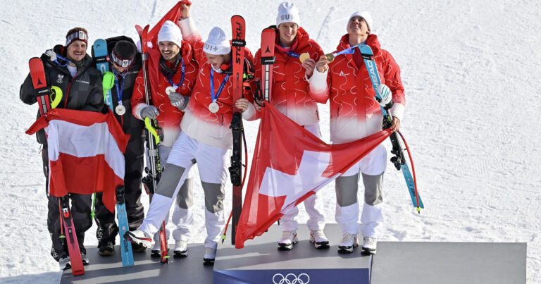 Olimpiyatlar: İsviçreli kayakçılar iki altın madalya kazandı
