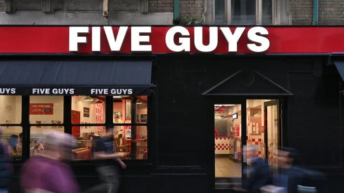 Cenevre’de Five Guys şubesine cinsel taciz cezası