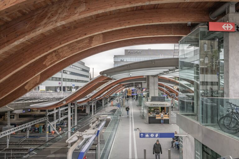 Bern tren istasyonunda bir erkek ölü bulundu