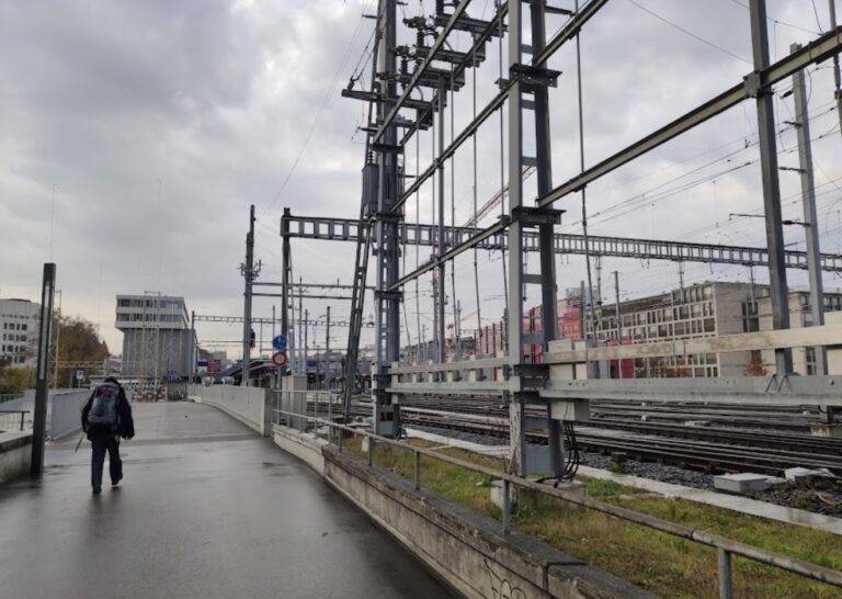 Winterthur’da yük treni raydan çıktı, seferler kısıtlandı