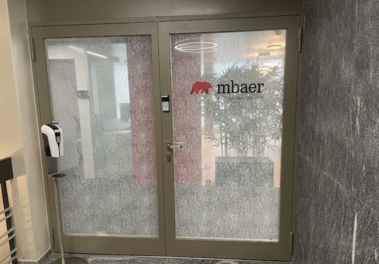 İsviçre’de MBaer Bank, kara para riskleri nedeniyle kapatıldı