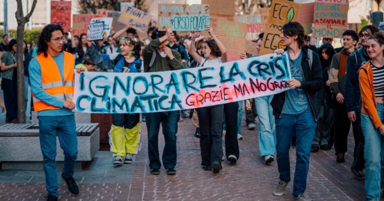 Bellinzona’da iklim yürüyüşü çağrısı