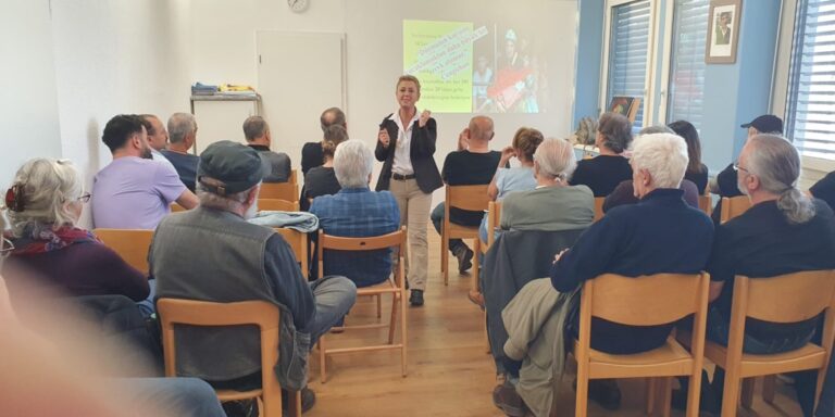 Zürich’te 8 mart paneli: mitoloji ve toplumsal cinsiyet ilişkisi ele alındı