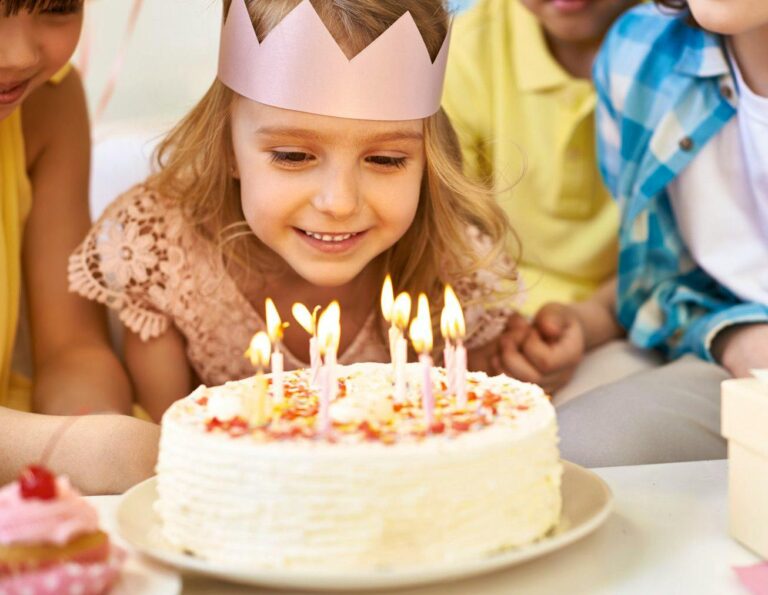 Cenevre okullarında doğum günü mumları yasaklandı