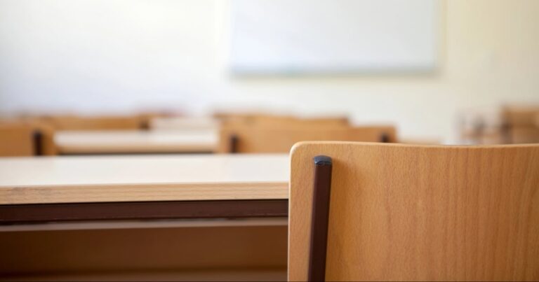 Ticino’da öğretmen çocuklara yönelik cinsel suç iddiasıyla tutuklandı