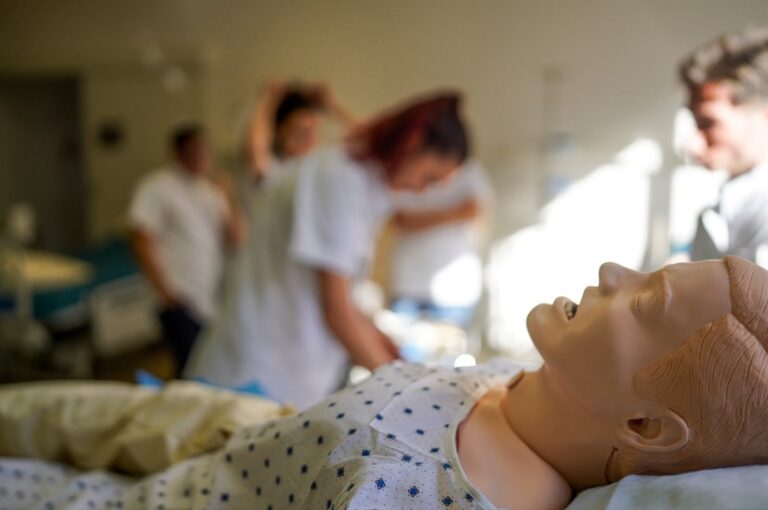 Cenevre’de hemşirelik bursları beklentiyi karşılamadı