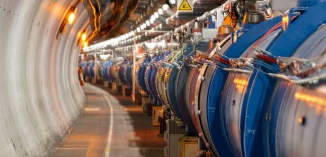 CERN’den önemli keşif: W parçacığının kütlesi netleşti