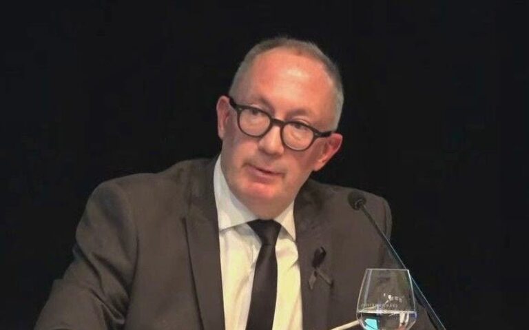 Crans-Montana yangını soruşturmasında belediye başkanı şüpheli sıfatıyla ifade verdi