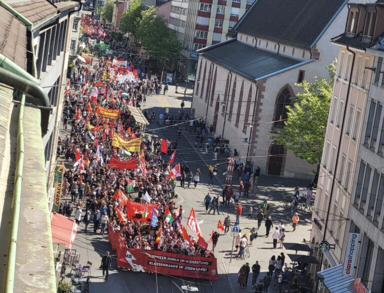 İsviçre genelinde 1 Mayıs: Binlerce kişi sokaklara çıktı