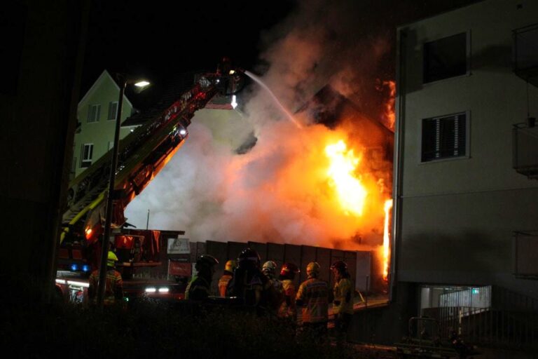 St. Gallen’de apartman yangını: Bina çöktü, iki kişi kayıp