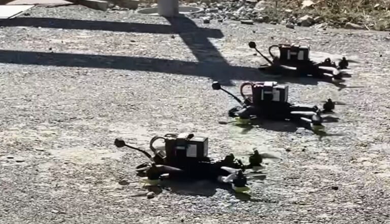 İsviçre ordusu saldırı dronlarını test etti
