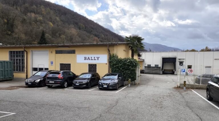 Bally İsviçre’deki ayakkabı üretimini durdurdu