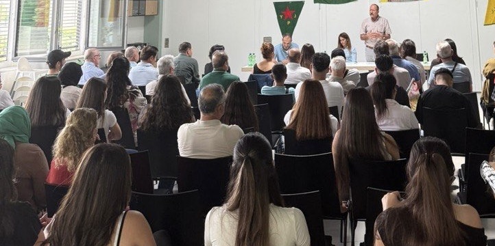 Schaffhausen’de yeni Demokratik Toplum Merkezi açıldı