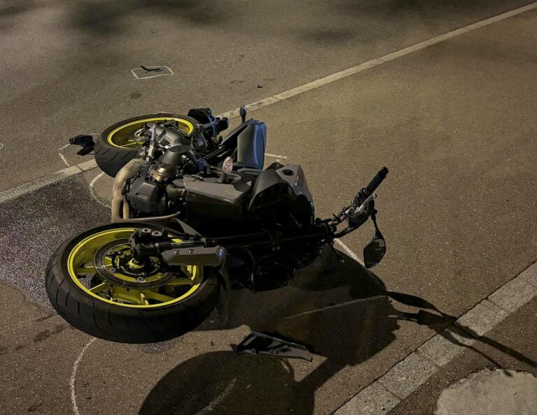 Polisten kaçan 15 yaşındaki motosiklet sürücüsü hayatını kaybetti
