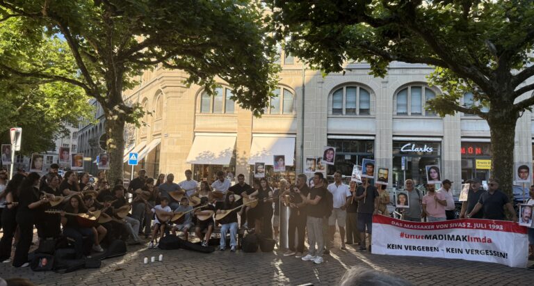Zürih’te Madımak Katliamı’nın 33. yılı anıldı