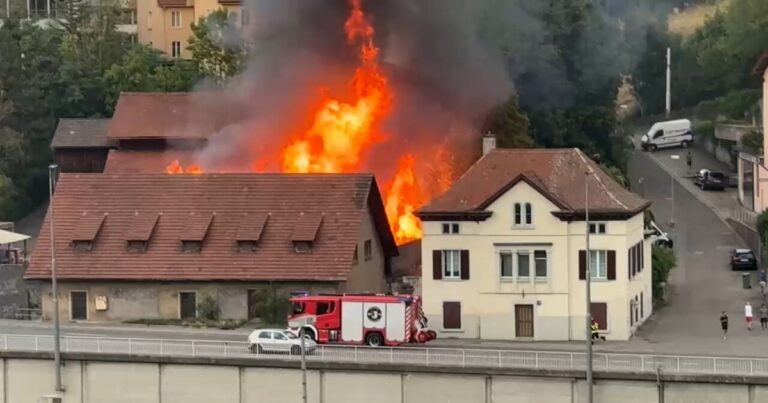 Schaffhausen’da büyük yangın: İki patlama meydana geldi, 4 itfaiyeci yaralandı