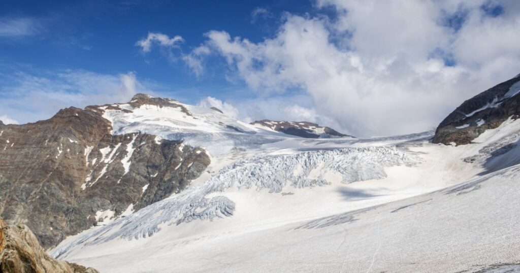 Sustenhorn’da iki dağcı hayatını kaybetti