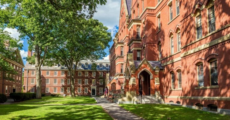Harvard dünyanın en iyi üniversitesi, ETH 19. sırada