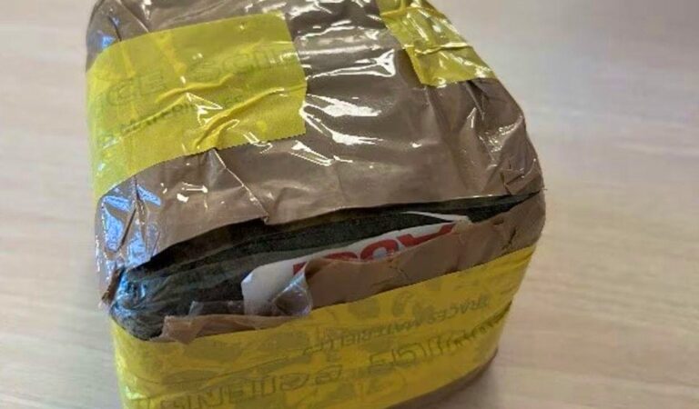 Valais’te devlet 111 kilo CBD esrarı açık artırmaya çıkardı