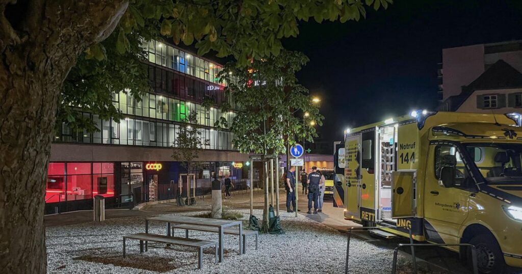 Oberwil’de kadın partnerini bıçakla yaraladı