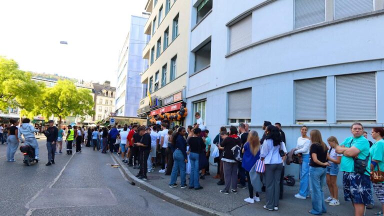Biel’de ücretsiz döner için 8 saat beklediler