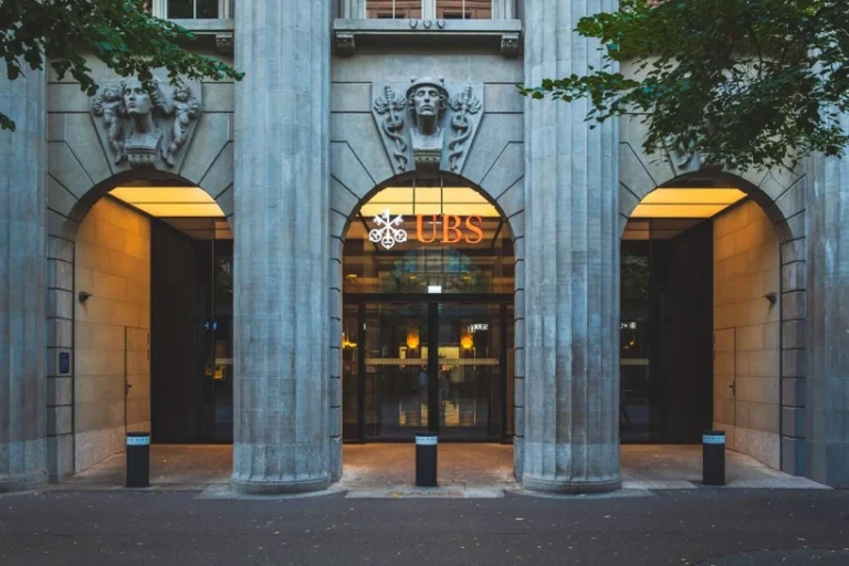 UBS’de 12 bin kişilik istihdam riski