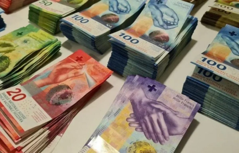 Kosova sınırında 26 bin 900 İsviçre frangı ele geçirildi
